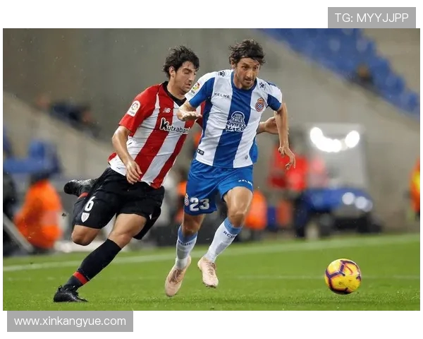 西甲第16轮精彩对决 毕尔巴鄂竞技力拼比利亚雷亚尔展开激烈角逐